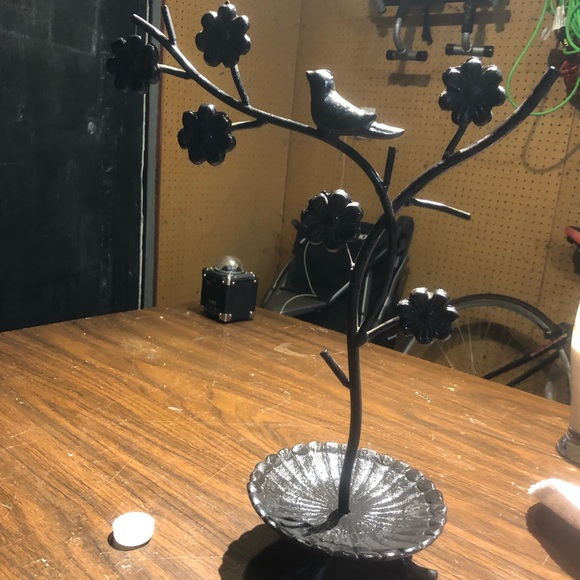 Bird Decor - Picture 3 of 4